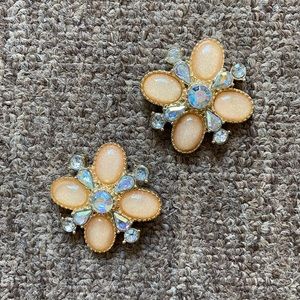 Lindsay Phillips Snaps